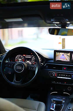Седан Audi A4 2016 в Львове