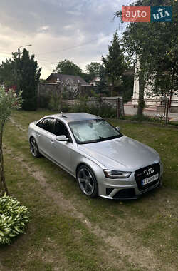 Седан Audi A4 2012 в Ивано-Франковске