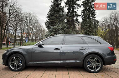 Универсал Audi A4 2016 в Киеве