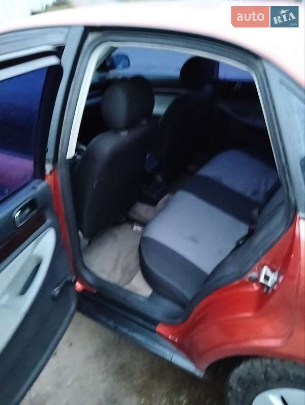 Седан Audi A4 1996 в Чернигове