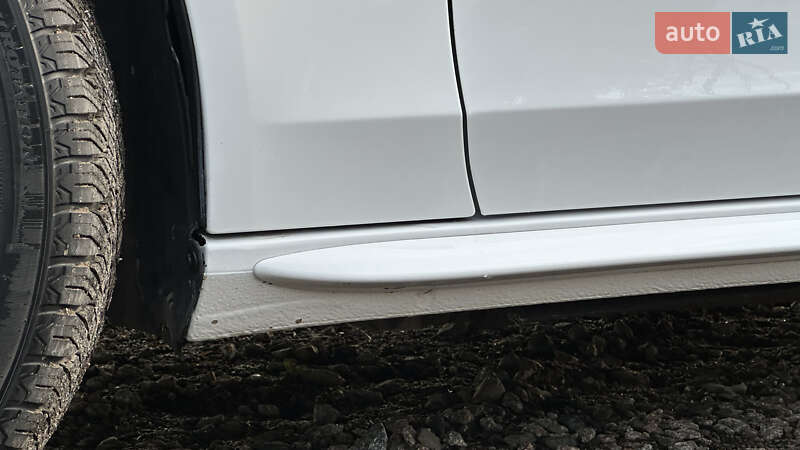 Седан Audi A4 2016 в Самборе