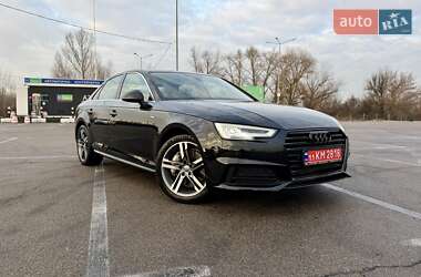 Седан Audi A4 2017 в Киеве