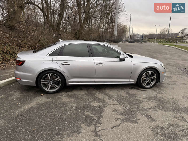 Седан Audi A4 2017 в Киеве
