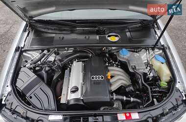 Седан Audi A4 2002 в Харькове