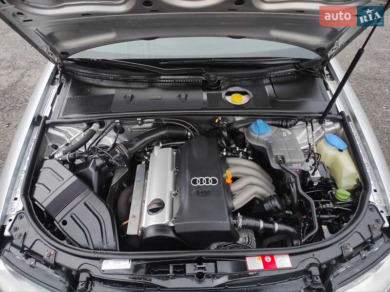Седан Audi A4 2002 в Харькове