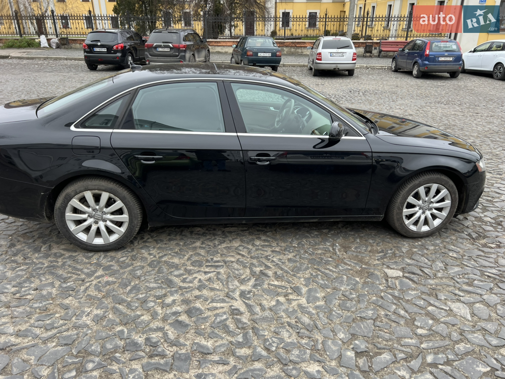 2010 Audi A4 - мініатюра 7