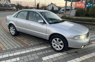 Седан Audi A4 2000 в Надвірній