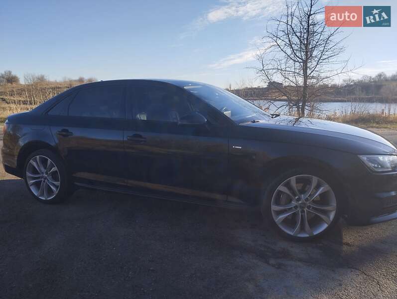 Седан Audi A4 2018 в Белой Церкви