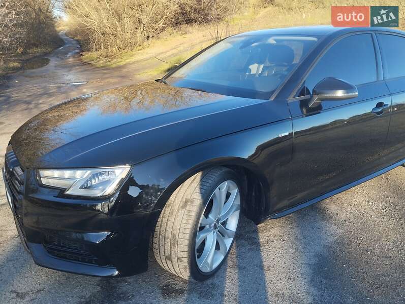 Седан Audi A4 2018 в Белой Церкви