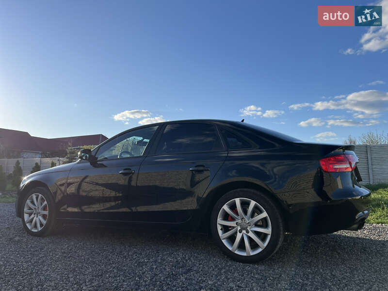 Audi A4 2014