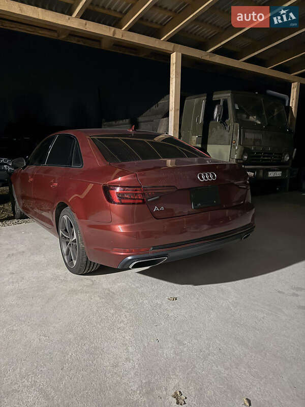 Седан Audi A4 2019 в Ивано-Франковске