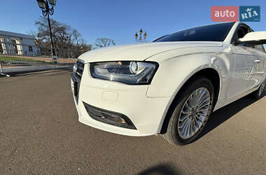 Седан Audi A4 2013 в Одессе