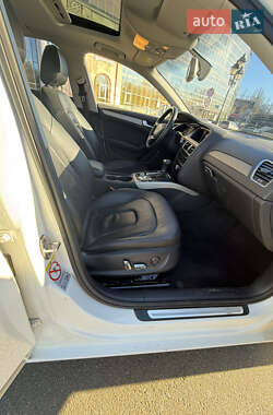 Седан Audi A4 2013 в Одессе