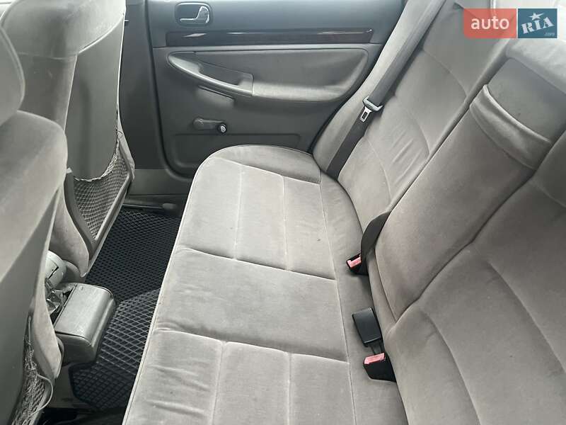 Седан Audi A4 2001 в Киеве