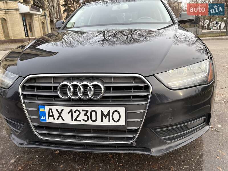 Седан Audi A4 2012 в Харкові
