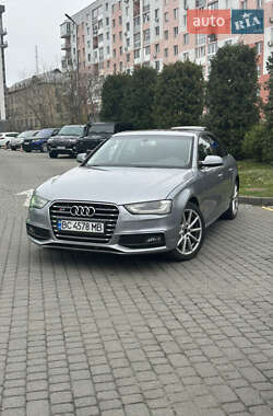 Седан Audi A4 2015 в Львове