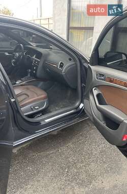 Седан Audi A4 2013 в Києві