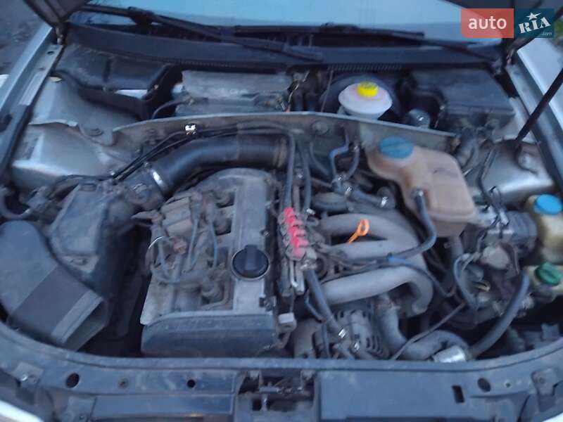 Седан Audi A4 1997 в Полтаве