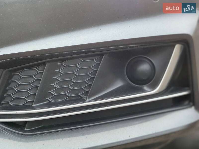 Универсал Audi A4 2018 в Кривом Роге