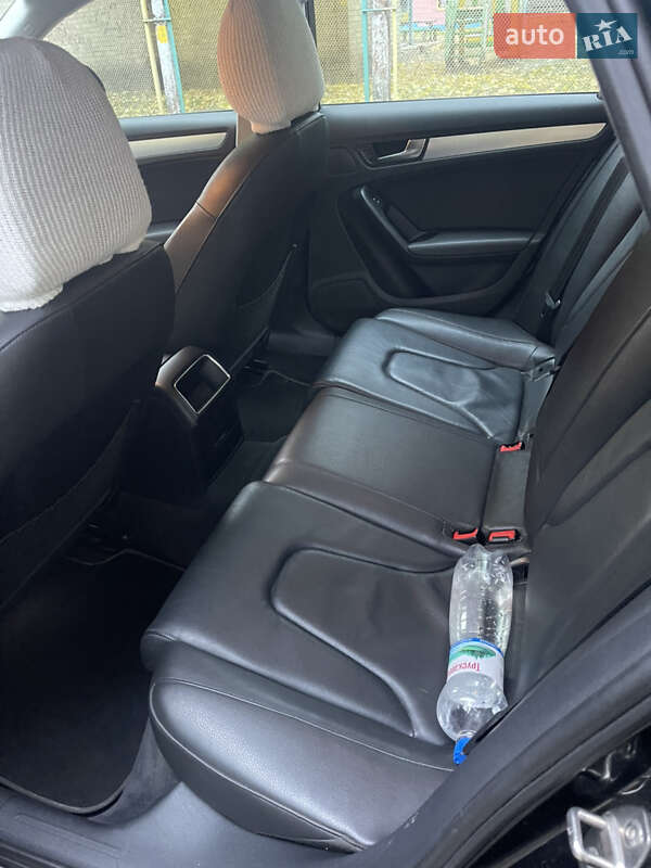 Седан Audi A4 2009 в Киеве