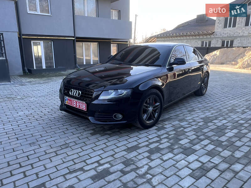 Седан Audi A4 2009 в Чорткове