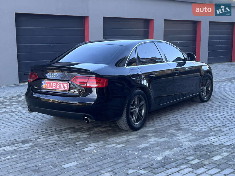 Седан Audi A4 2009 в Чорткове