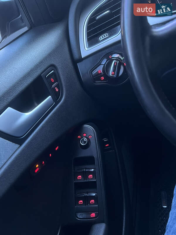 Седан Audi A4 2009 в Чорткове