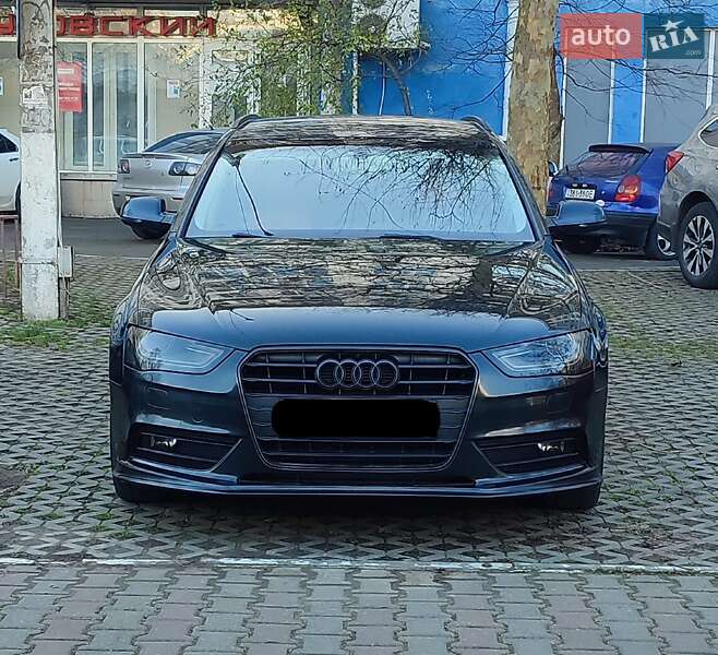 Універсал Audi A4 2013 в Одесі