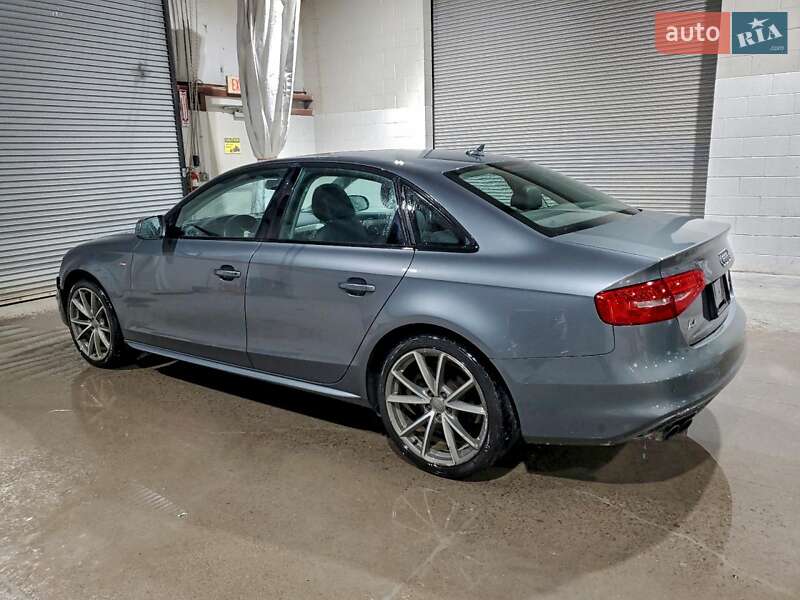 Седан Audi A4 2016 в Ивано-Франковске