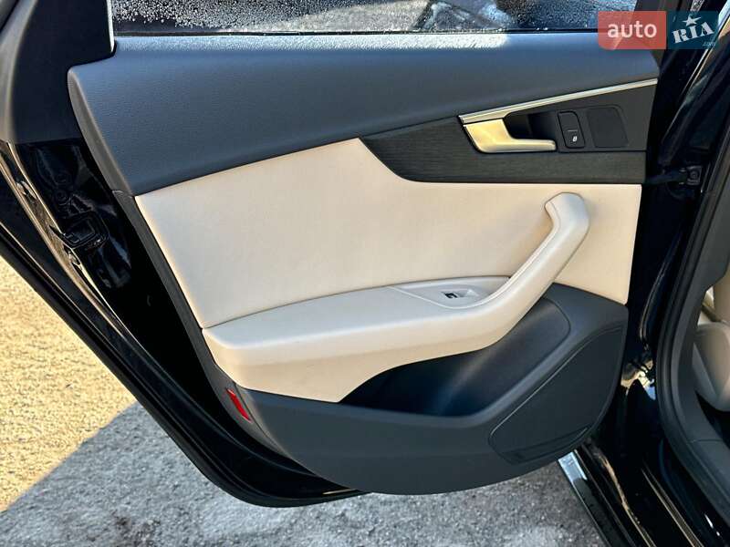 Седан Audi A4 2018 в Виннице