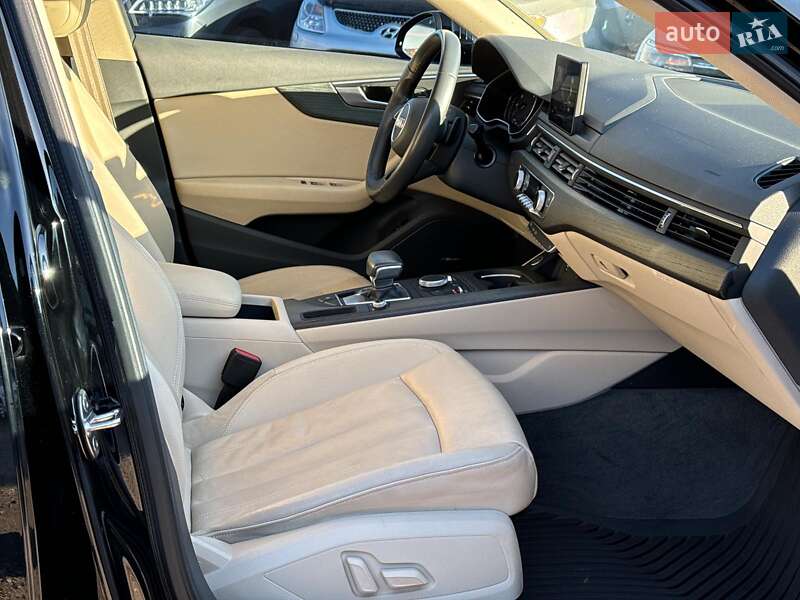 Седан Audi A4 2018 в Виннице