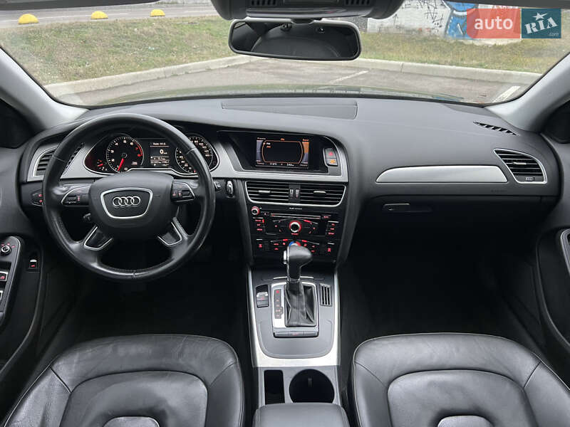 Седан Audi A4 2012 в Киеве фото 25 Седан Audi A4 2012 в Киеве