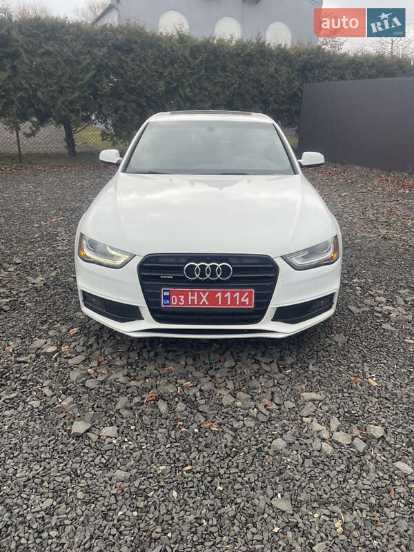 Седан Audi A4 2014 в Луцке