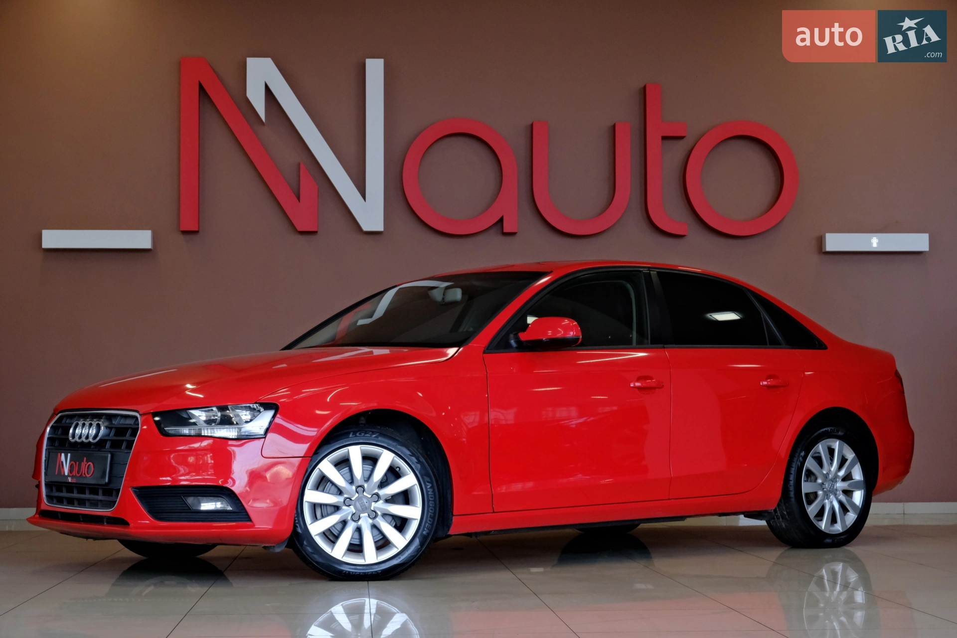 2014 Audi A4 - фото 1