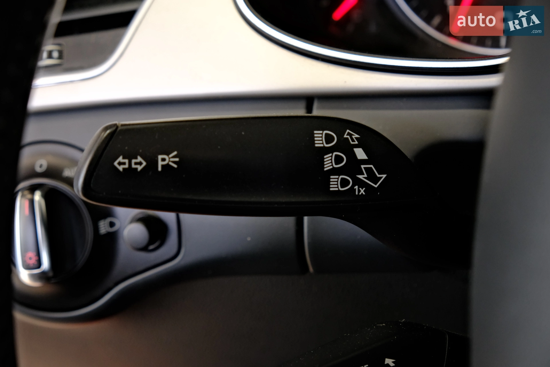 2014 Audi A4 - мініатюра 48