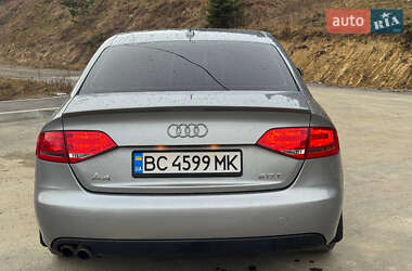 Седан Audi A4 2009 в Сходнице