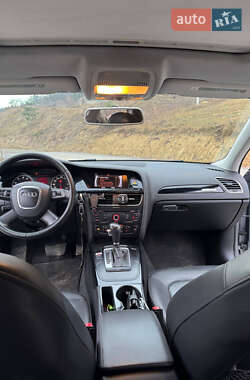 Седан Audi A4 2009 в Сходнице
