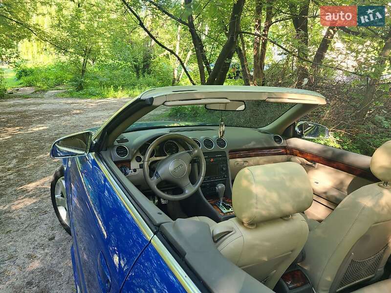Кабриолет Audi A4 2004 в Киеве фото 4 Кабриолет Audi A4 2004 в Киеве