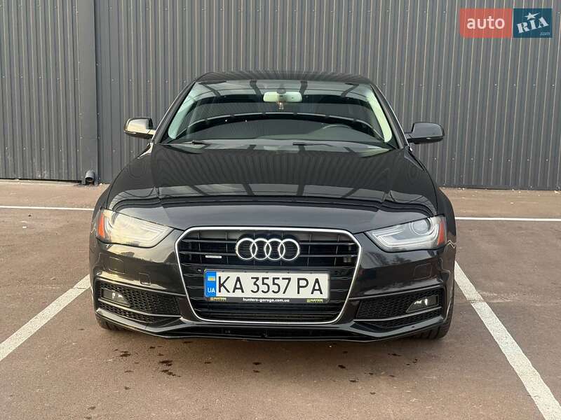 Седан Audi A4 2015 в Киеве