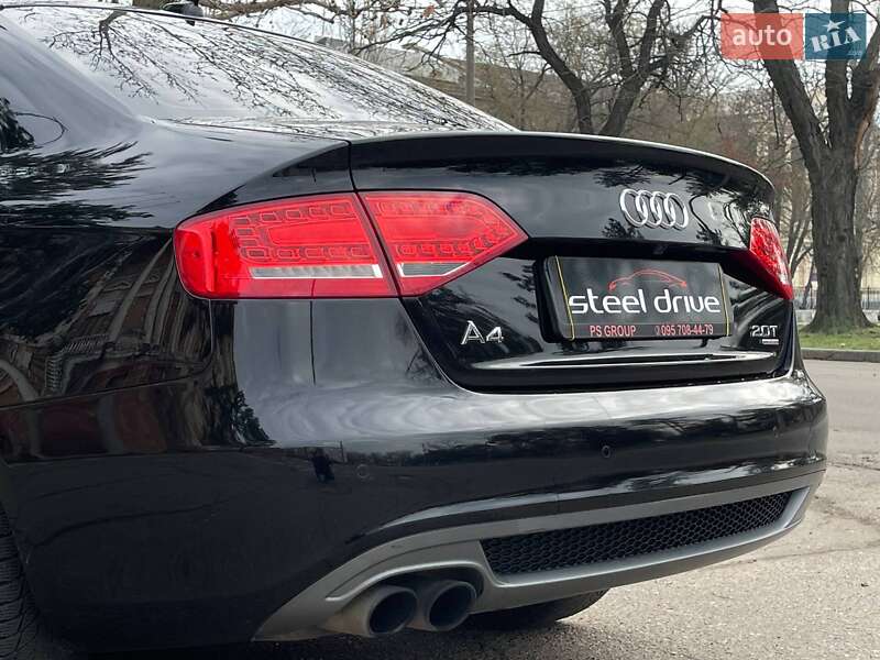 Седан Audi A4 2011 в Николаеве