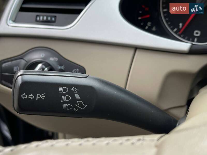 Седан Audi A4 2011 в Николаеве