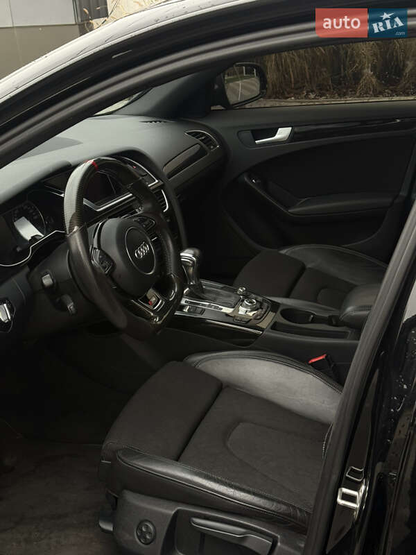 Седан Audi A4 2013 в Белой Церкви