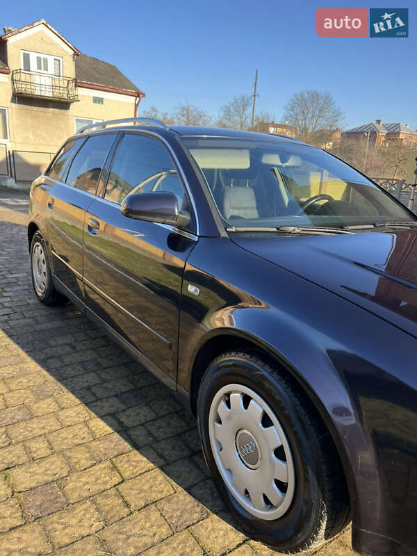 Универсал Audi A4 2002 в Львове