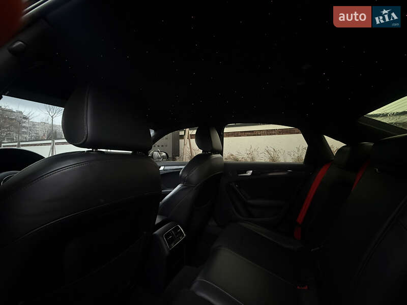 Седан Audi A4 2013 в Белой Церкви