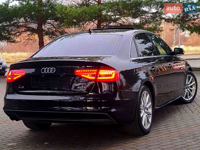 Седан Audi A4 2013 в Дрогобыче