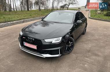 Седан Audi A4 2017 в Житомире