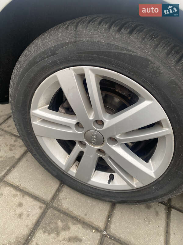 Седан Audi A4 2006 в Черкассах