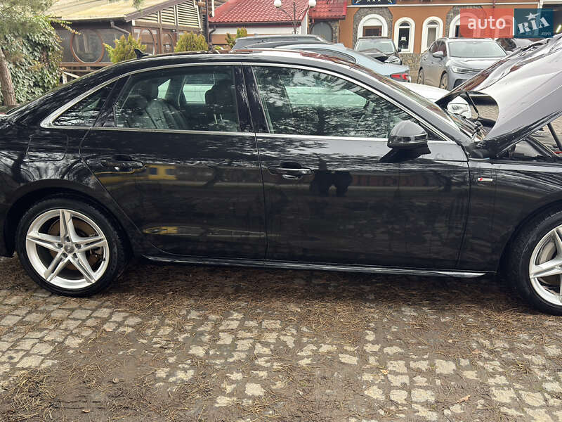 Седан Audi A4 2020 в Львове