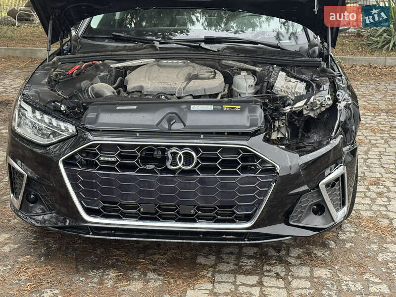 Седан Audi A4 2020 в Львове