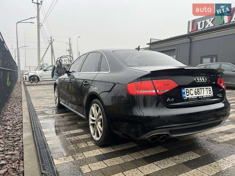 Седан Audi A4 2011 в Львове